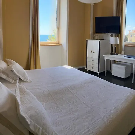 Greif Maria Theresia Hotel 5*