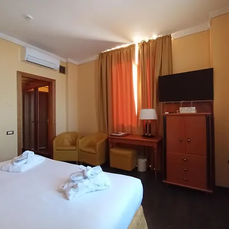 Hotel Greif Maria Theresia 5*