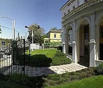 Hotel Greif Maria Theresia 5*