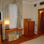 Hotel Greif &