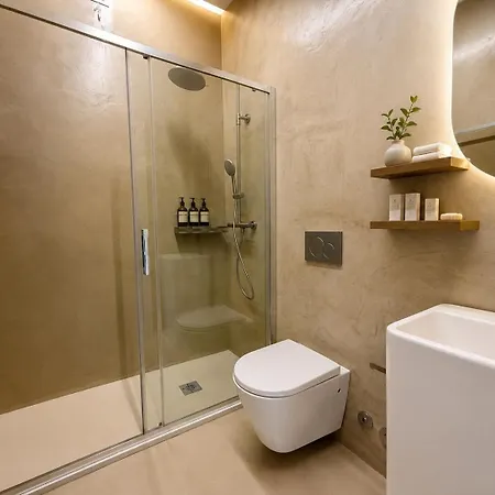 Greif & Hotel Triest