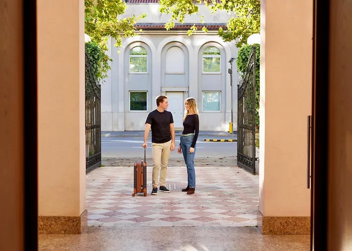 Greif & Hotell Trieste